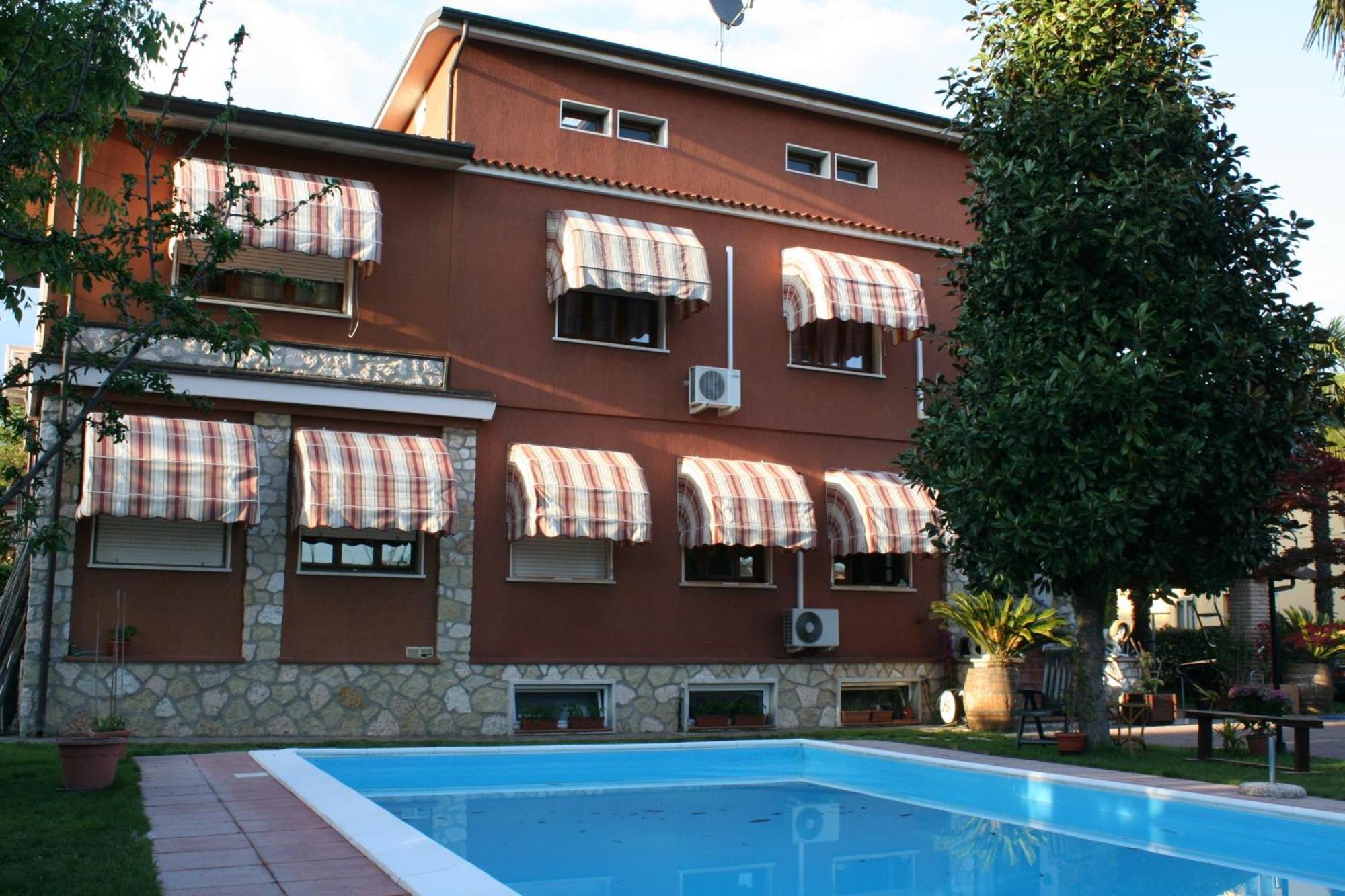 B&B Desenzano Desenzano del Garda Exterior foto