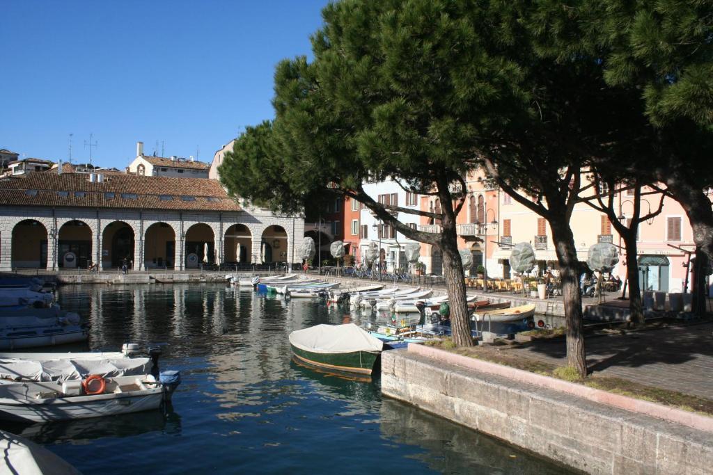 B&B Desenzano Desenzano del Garda Exterior foto